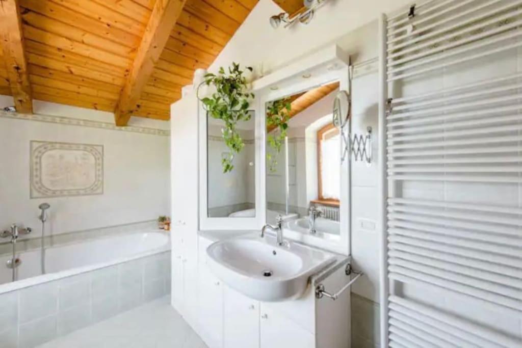 Cà Ulivi Bed & Breakfast Ala Ngoại thất bức ảnh